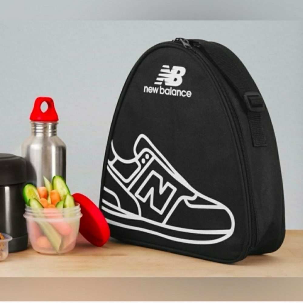 NEW BALANCE NWOT Men's Insulated Lunch Bag O/S